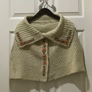 Floral Embroidered Cream Poncho